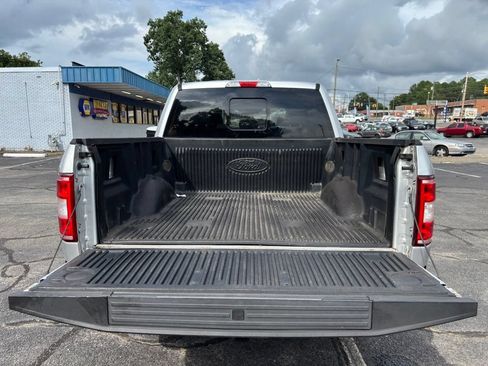 Used 2018 Ford F150 XLT w/ Equipment Group 302A Luxury RWD image 10
