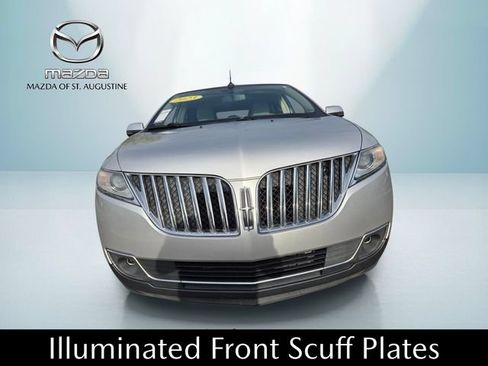 Used 2013 Lincoln MKX FWD image 20