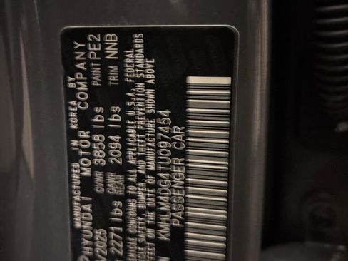 Certified 2026 Hyundai Elantra Sport w/ Cargo Package image 14