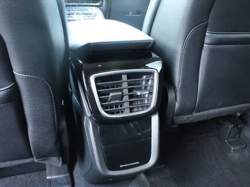 Used 2023 Lincoln Nautilus AWD w/ Premium Package image 33