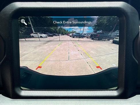 Used 2022 Jeep Gladiator Sport AWD/4WD image 26