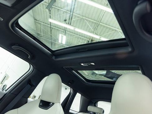 Certified 2025 MINI Cooper S image 15