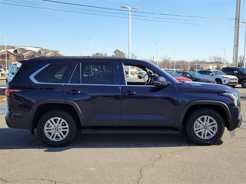 Used 2025 Toyota Sequoia SR5 image 2