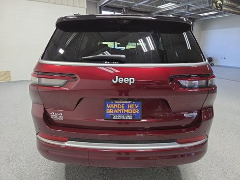 New 2026 Jeep Grand Cherokee L Summit AWD/4WD image 6