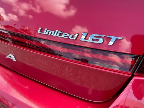 Used 2020 Hyundai Sonata Limited w/ Preferred Accessory Package FWD image 26