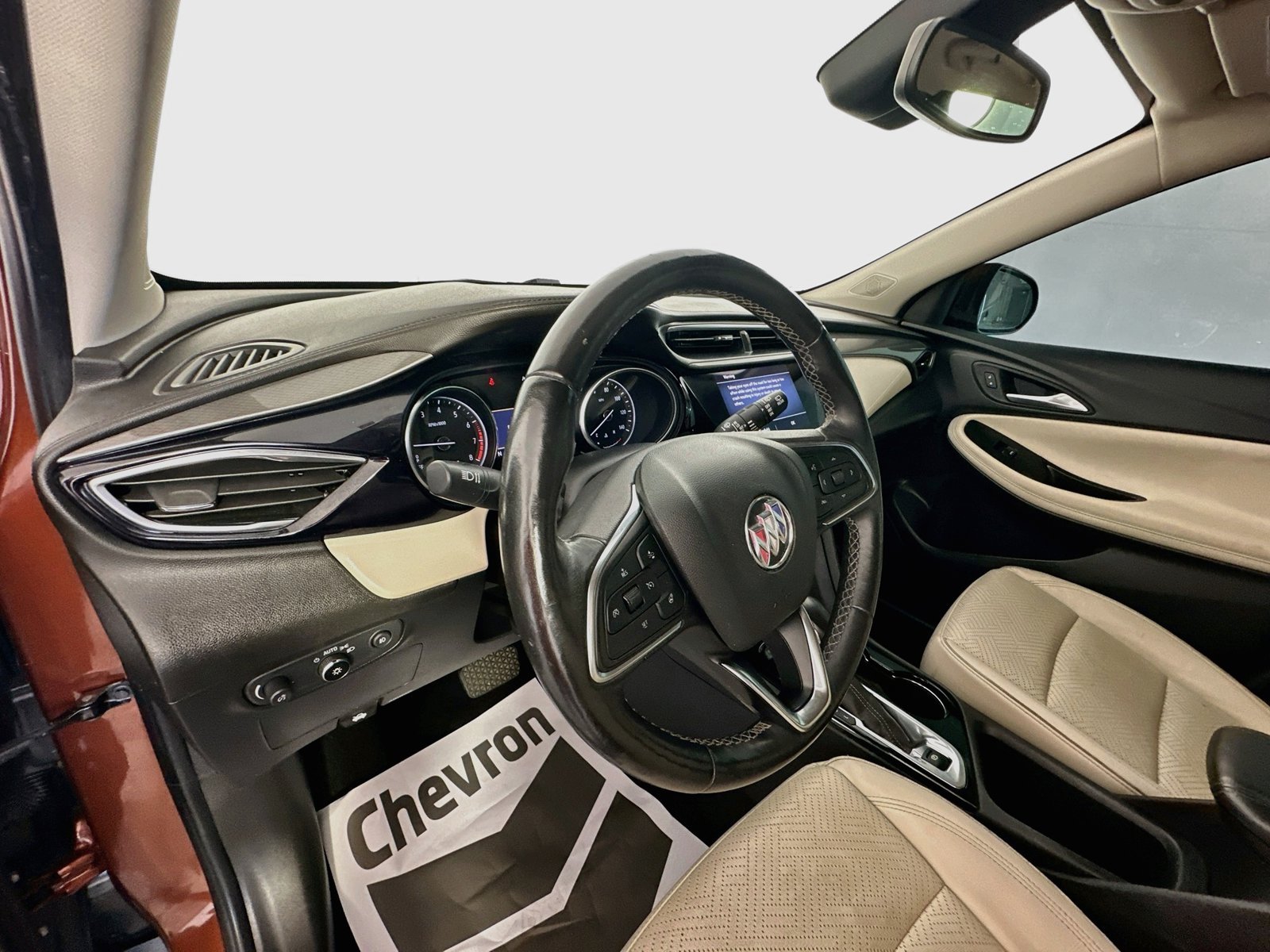 Used 2021 Buick Encore GX Essence AWD/4WD image 9