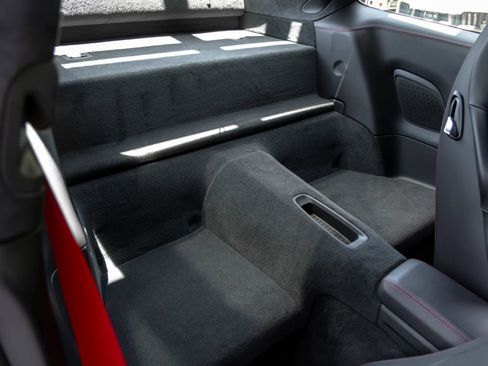 Certified 2018 Porsche 911 GT3 RWD image 53