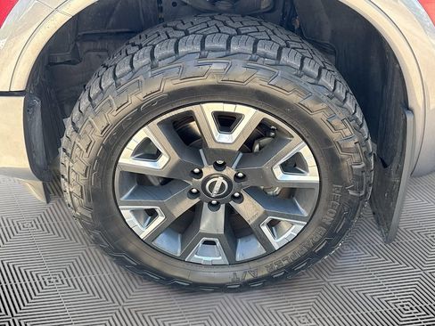 Used 2024 Nissan Titan Platinum Reserve w/ Moonroof Package AWD/4WD image 35
