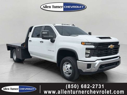 Used 2025 Chevrolet Silverado 3500 W/T w/ WT Convenience Package AWD/4WD image 1