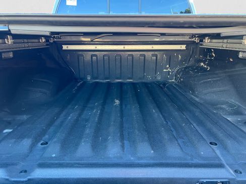 Certified 2022 Nissan Frontier PRO-4X w/ Pro-4X Premium Package image 5