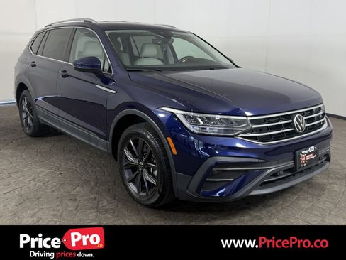 Used 2023 Volkswagen Tiguan SE FWD image 1