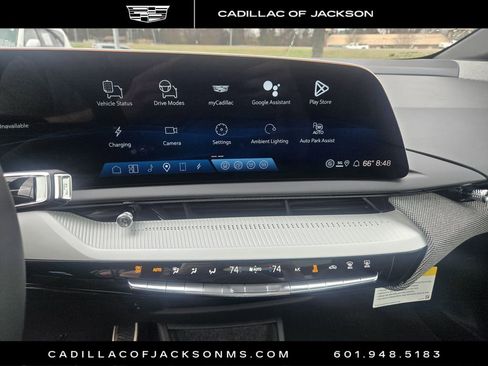 New 2026 Cadillac Optiq Luxury 1 image 3