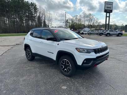 Used 2025 Jeep Compass Trailhawk