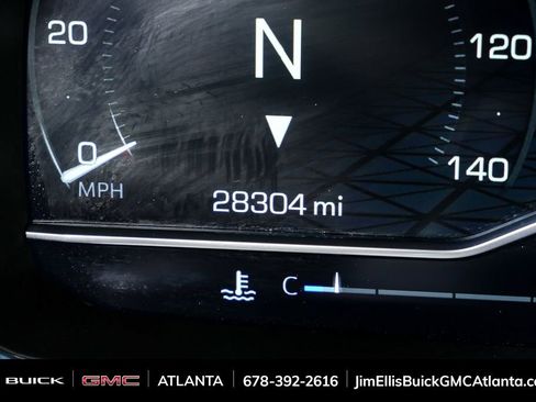 Certified 2023 GMC Yukon SLT image 13