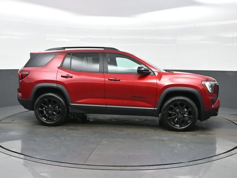 Used 2026 GMC Terrain Elevation w/ Black Edition AWD/4WD image 7