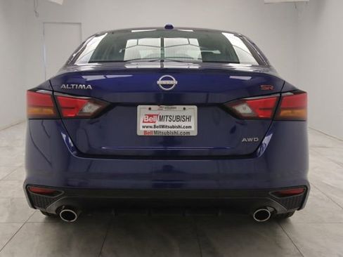 Used 2024 Nissan Altima 2.5 SR AWD/4WD image 8