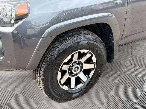 Used 2023 Toyota 4Runner TRD Off-Road Premium image 8