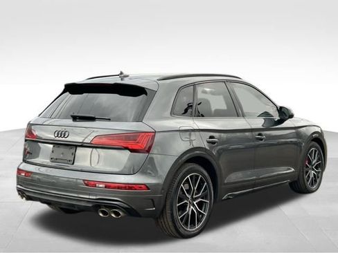 Used 2024 Audi SQ5 Prestige image 8