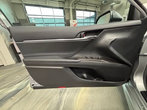 Used 2024 Toyota Camry SE image 50