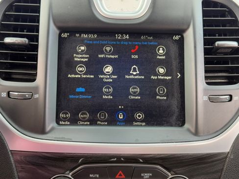 Used 2020 Chrysler 300 Touring w/ Sport Appearance Package image 26