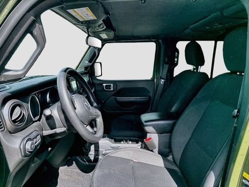 Used 2021 Jeep Wrangler Unlimited Sport AWD/4WD image 10