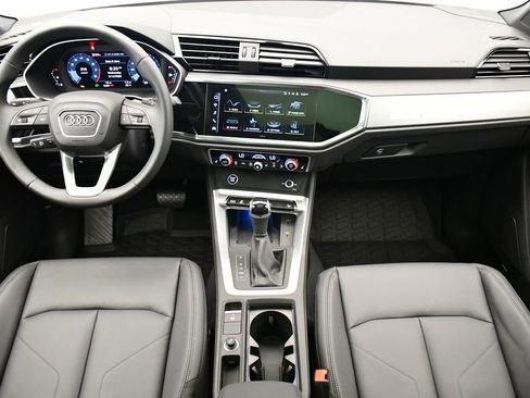 Used 2025 Audi Q3 2.0T Premium Plus w/ Premium Plus Package image 21