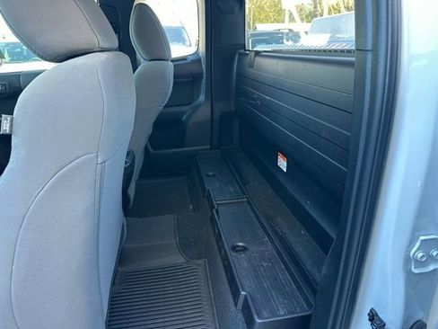 Used 2023 Toyota Tacoma SR image 10