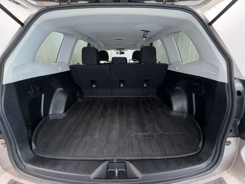 Used 2016 Subaru Forester 2.5i Premium w/ All-Weather Package AWD/4WD image 15