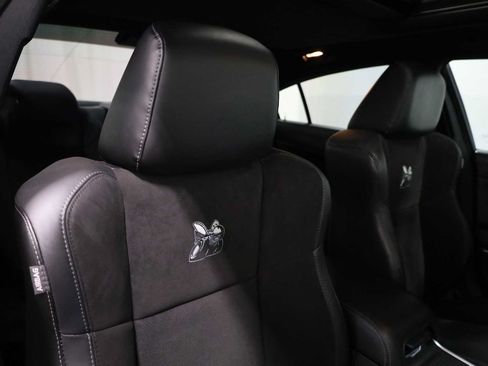 Used 2020 Dodge Charger Scat Pack w/ Plus Group RWD image 21