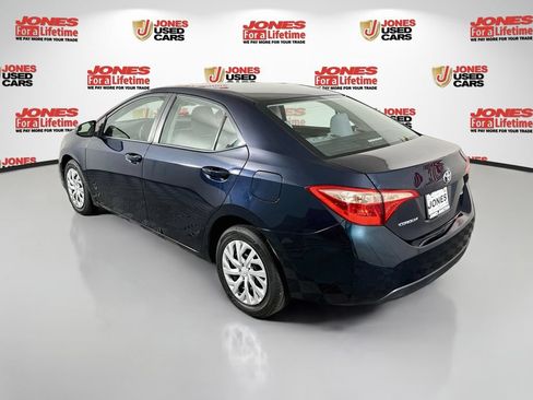 Certified 2019 Toyota Corolla LE FWD image 2