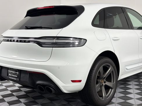 Certified 2026 Porsche Macan AWD/4WD image 27