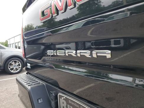 Used 2023 GMC Sierra 1500 Elevation AWD/4WD image 7