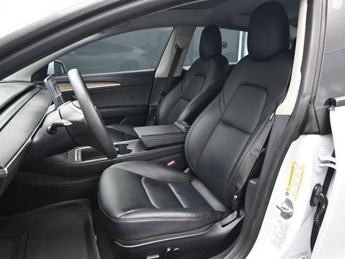 Used 2021 Tesla Model 3 Standard Range Plus RWD image 5