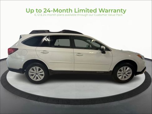 Used 2017 Subaru Outback 2.5i Premium AWD/4WD image 8