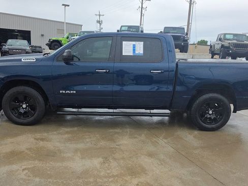Used 2019 RAM 1500 Big Horn AWD/4WD image 2