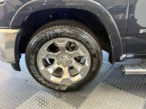 Used 2025 RAM 1500 Big Horn AWD/4WD image 15