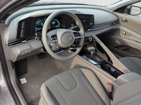 New 2026 Hyundai Elantra Blue image 3