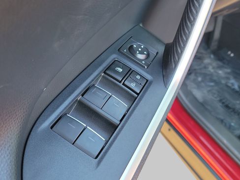 Used 2023 Toyota RAV4 Adventure image 30