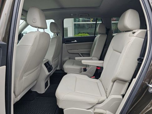 Used 2019 Volkswagen Atlas SEL AWD/4WD image 19