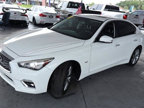 Used 2019 INFINITI Q50 Luxe RWD image 9