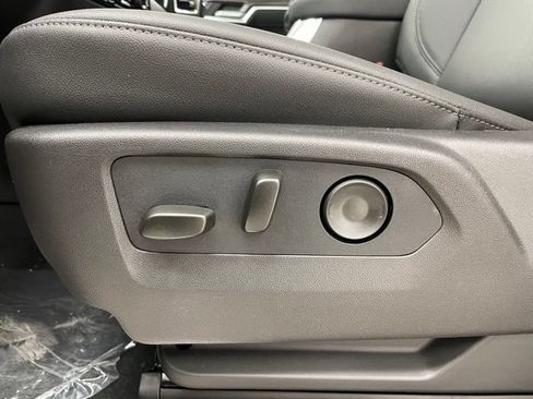 New 2026 Chevrolet Silverado 1500 LTZ AWD/4WD image 12