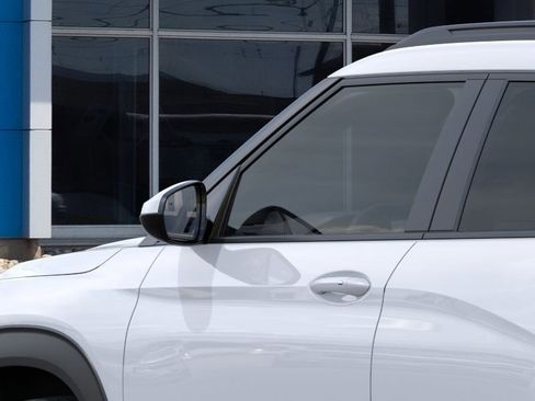 New 2025 Chevrolet TrailBlazer ACTIV w/ Convenience Package image 16
