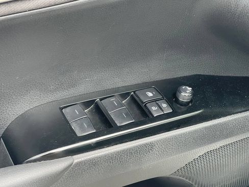 Used 2025 Toyota Camry LE FWD image 7