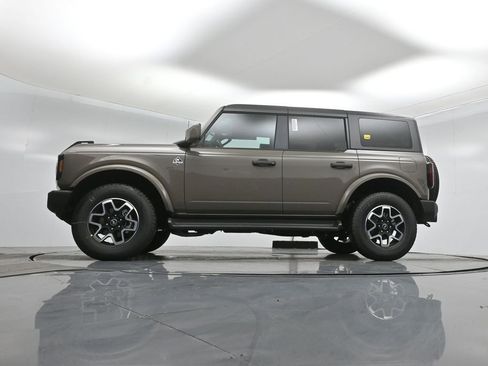 New 2026 Ford Bronco Outer Banks image 50