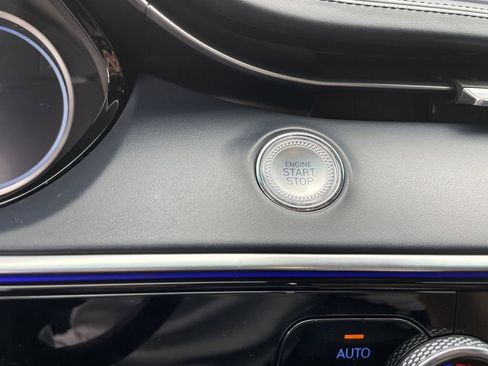 Used 2023 Genesis GV70 3.5T Sport w/ Sport Advanced Package image 29