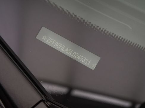 Used 2020 Ferrari 488 Pista Coupe RWD image 21