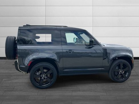 Certified 2024 Land Rover Defender 90 X-Dynamic SE AWD/4WD image 6