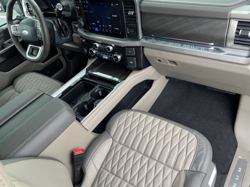 New 2026 Ford F350 Platinum w/ Platinum Plus Package AWD/4WD image 22