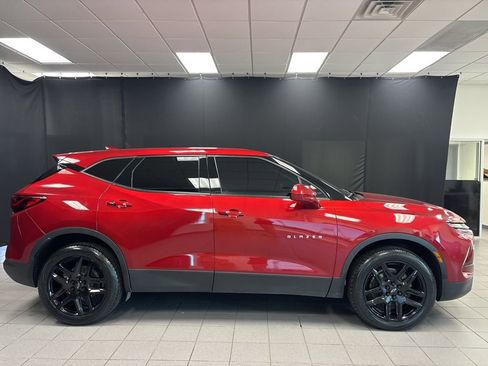 Used 2023 Chevrolet Blazer LT w/ Driver Confidence Package image 2