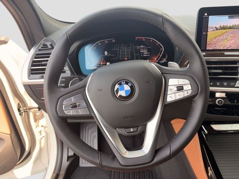 Used 2024 BMW X4 xDrive30i w/ Parking Assistance Package AWD/4WD image 14
